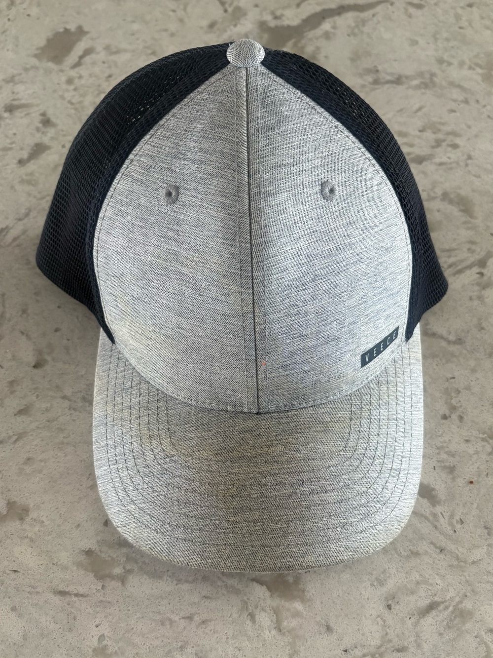 Men’s Veece Adjustable Baseball Cap